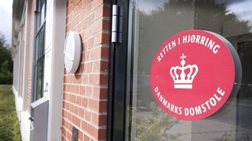 Hvis et ejerpantebrev skal slettes, skal man en tur omkring byretten.Arkivfoto: Bente Poder