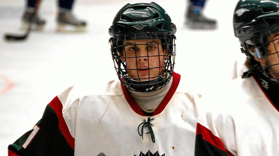 Sebastian Svendsen tilfører masser af vildskab til Aalborg Ishockey.