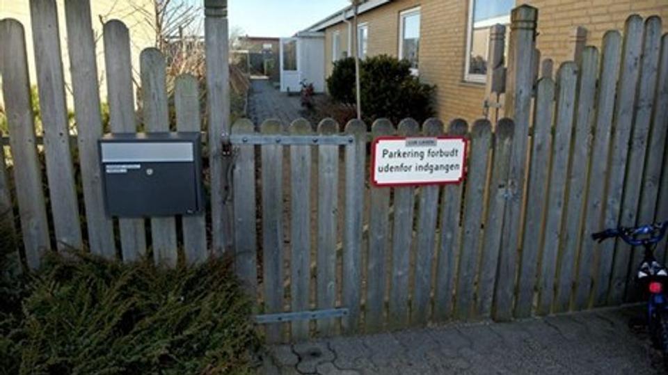 Børne- og undervisningsudvalget er uenige om det kloge i at bygge de to daginstitutioner sammen. Foto: Henrik Louis