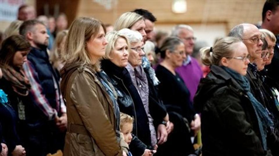 De to dræbte gymnastikpiger blev mindet i Als Hallen i går. Foto: Henrik Bo