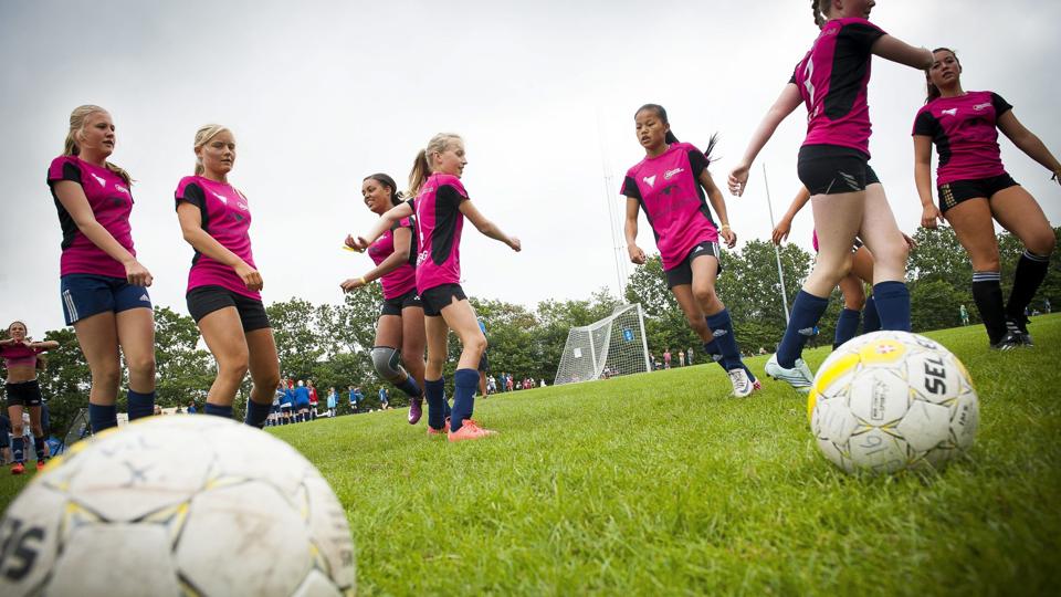 De foreninger, der bidrager med frivillig arbejdskraft til Dana Cup vil have ens retningslinjer at arbejde efter. Foto: Kim Dahl Hansen