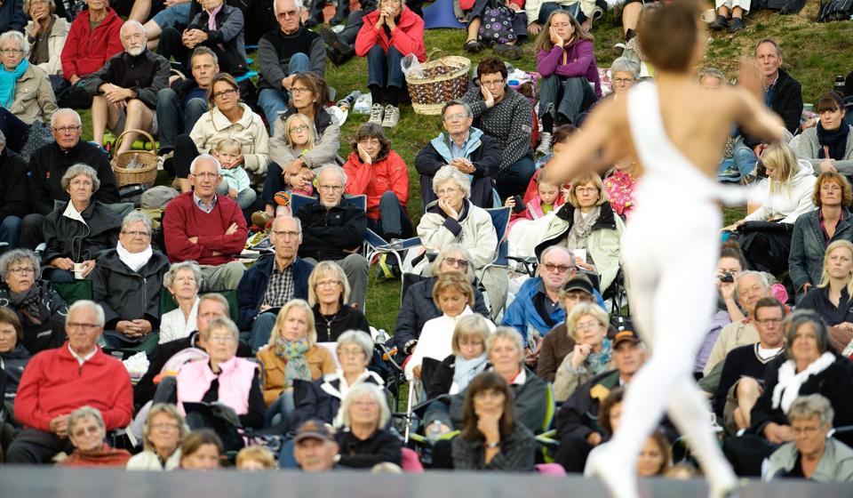 Der venter et gratis gensyn med kongelige ballettrin i Rebild Bakker 12. juni. Arkivfoto: Claus Søndberg