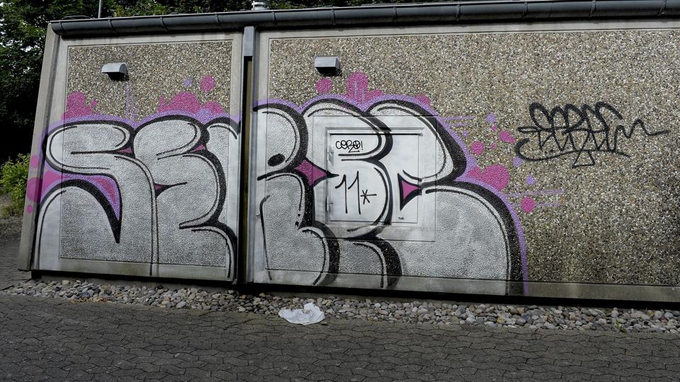 Serec har her sat sit mærke på en bygning på malervej i Thisted.? Foto: Peter Mørk <i>Foto: Peter Mørk</i>