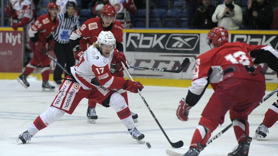 Tobias Kisum (i hvidt) er også skiftet fra Aalborg til Frederikshavn. Foto Michael Koch <i>Michael Koch</i>