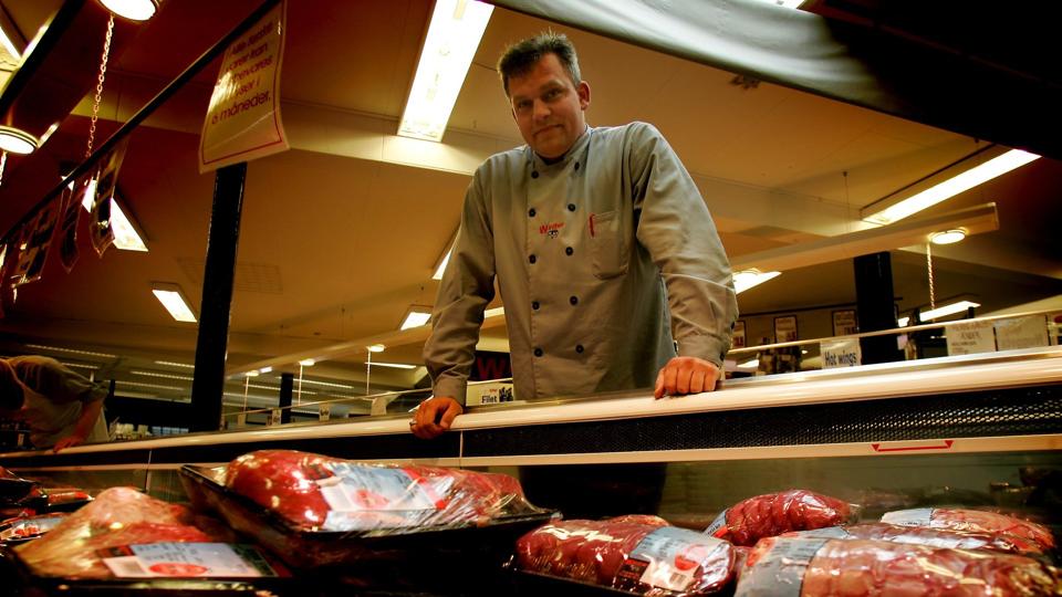 Karl Christian Lunden er klar med både nye frimærker og smørrebrød på fredag. Foto: Peter Mørk <i>Peter Mørk</i>