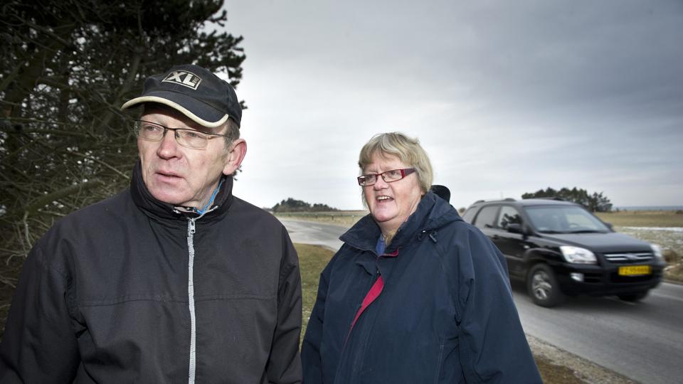 Grethe og Mogens Christensen, Sæby, har indsamlet 200 underskrifter. Håbet er nu, at politikerne flytter den nye cykelsti fra den vestlige side af Solsbækvej til den østlige. <i>Peter Broen</i>