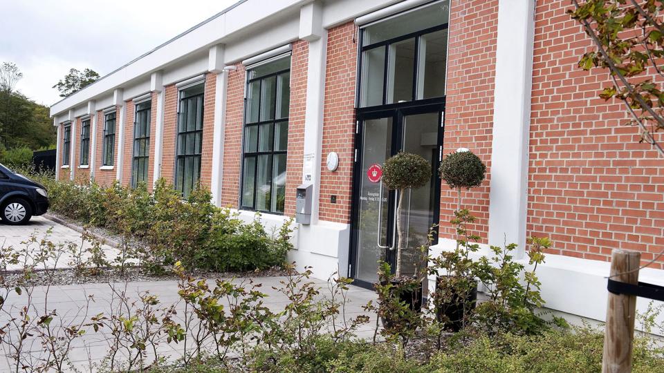 Ung mand blev tirsdag varetægtsfængslet ved et grundlovsforhør her ved retten i Hjørring. Foto: Bente Poder <i>Bente Poder</i>