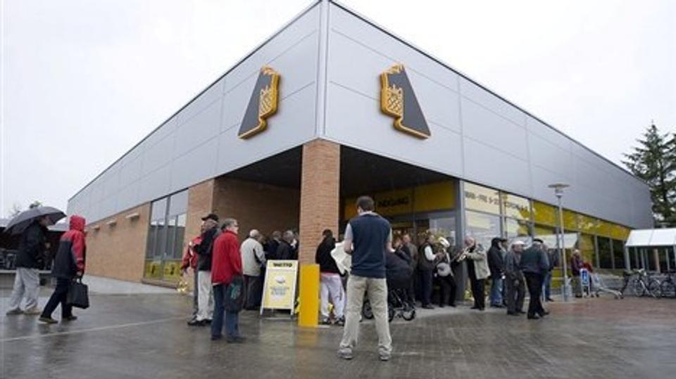 Siden 2007 er der kommet mange nye p-pladser i Brønderslev - blandt andet her ved Netto i Østergade. Privatfoto