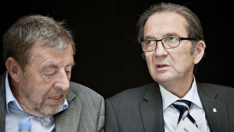 BT erfarer, at Per Bjerregaard (th) vil være helt ude af fodboldklubben Brøndby IF i 2013. Efter planen forlader næstformand Benny Winther (tv) sin post i klubben næste år.Foto: Scanpix <i>ScanpixDenmark</i>