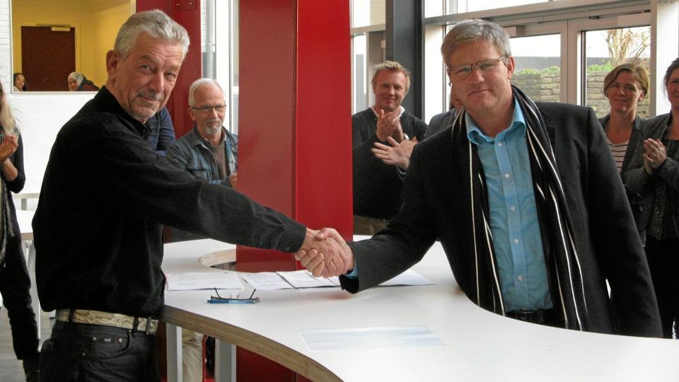 Rektor for UCN, Niels Horsted - her til venstre - har sammen med borgmester Arne Boelt (S) underskrevet en ny partnerskabsaftale. Privatfoto
