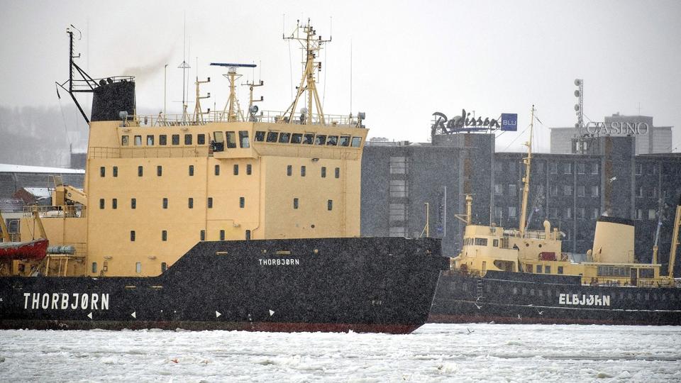 6360 hestekræfter gemmer kraftkarlen Thorbjørn i sin bug. Selv om den såkaldte servicefart kun er 16,4 knob (ca. 30 km/t), kan den fyre 30 ton diesel af i døgnet. <i>Pressefotograf Claus Søndberg</i>