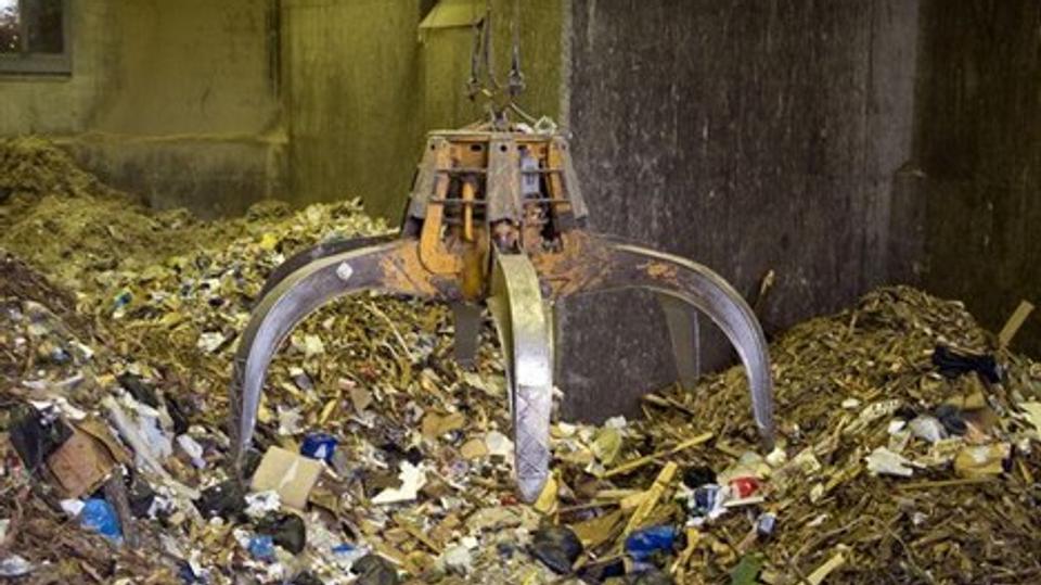 Byrådet mener, at Hjørring Kommune selv kan få godt greb om affaldsområdet. Arkivfoto: Henrik Louis