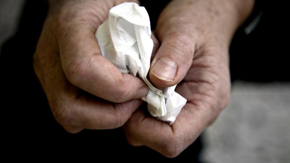 I en sorggruppe er det i orden at græde - også selvom det er længe siden, man har mistet en af sine kære. Arkivfoto <i>Fotojournalist Hans Christian Ja</i>