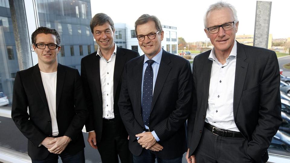 Dommerkomiteen, der valgte Amanda Seafoods som kandidat til årets Fighterpokal, var Morten Asmussen, udviklingsredaktør hos Berlingske Business , Jørgen Wisborg, adm. direktør hos energiselskabet OK, Bendt Bendtsen, tidligere erhvervs- og økonomiminister, nu medlem af Europaparlamentet, Jens Bjerg Sørensen, direktør i industrikonglomeratet Schouw & Co., og Lars Larsen, ejer af JYSK (fraværende).