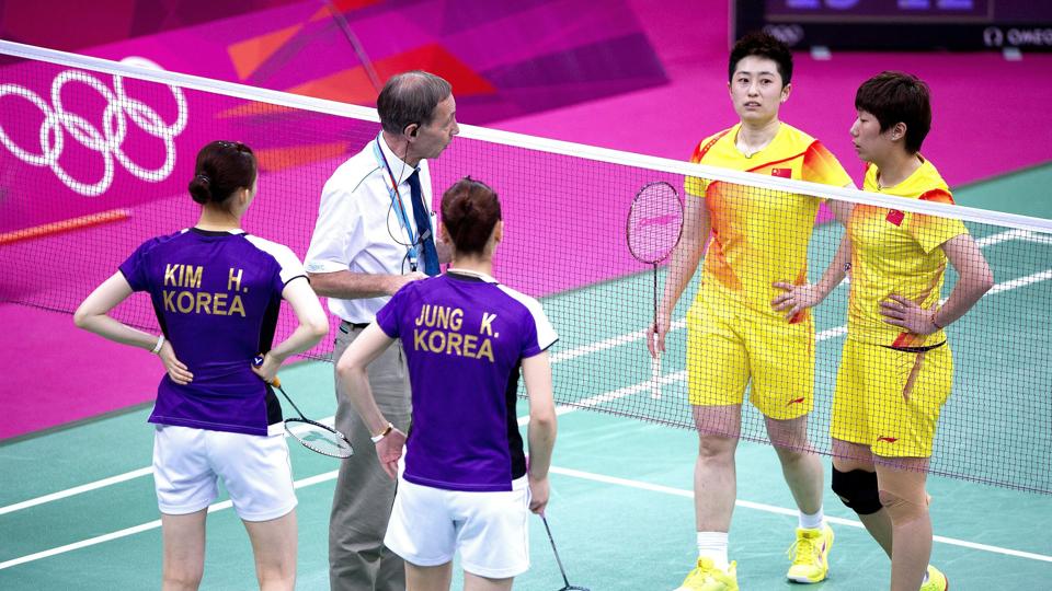Xiaoli Wang og Yang Yu blev buet ud, da de lod sig tabe, ved OL i London 2012 i Wembley Arena. Foto: Torben Hansen <i>Foto: Torben Hansen</i>