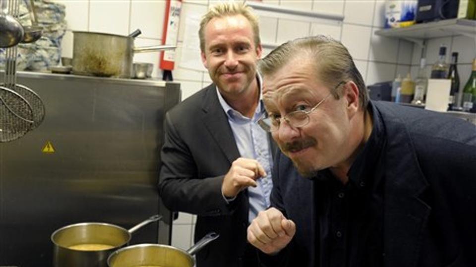 20 gæster på Adam og James Prices restaurant i København fik Roskildesyge - de kendte tv-kokke ventede en uge med at fjerne østers fra menukortet trods advarsler om, at østers var dårlige.