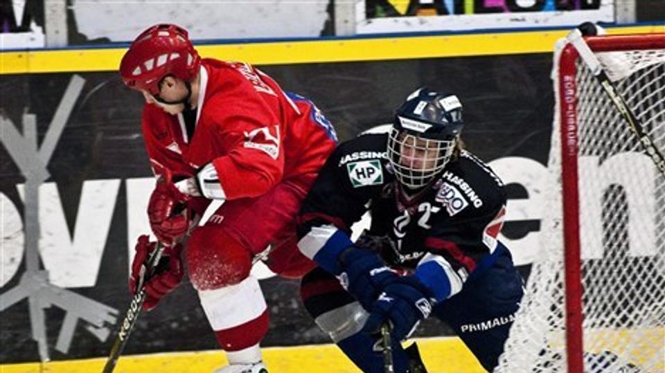 Frederikshavn White Hawks' Nicolai Meyer prøver lykken i Sverige. Foto:
Scanpix