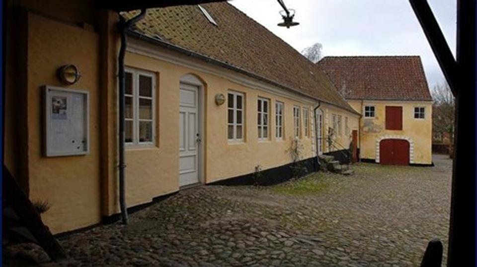 Sognegården i Mariager skal indgå i et projekt med kulturhus i Mariager. Arkivfoto