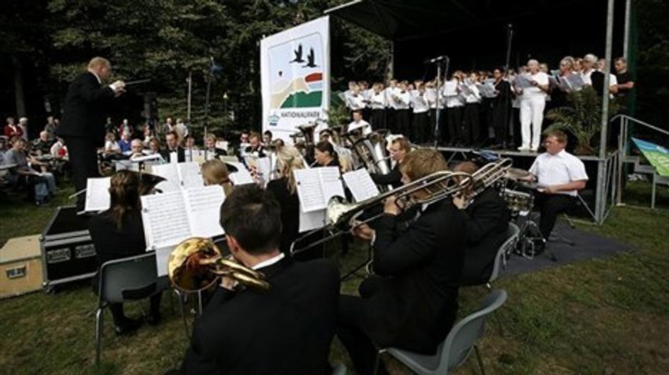 Preben Nørgaard Christensen gav afkald på at lede Nordvestjysk Brass Band i 1999. Men i 2008, da Nationalpark Thy skulle indvies, var han tilbage på dirigentpodiet. Arkivfoto: Klaus Madsen