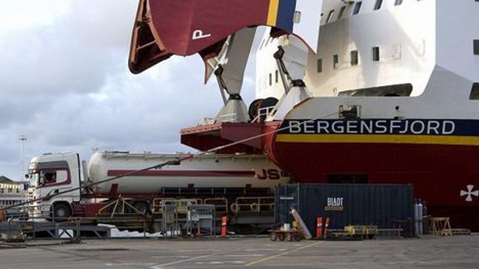 Bergensfjord skal efter planen sejle mellem Norge og Sverige, når den tages ud af drift på ruten Bergen--Stavanger-Hirtshalls. Foto: Kurt Bering