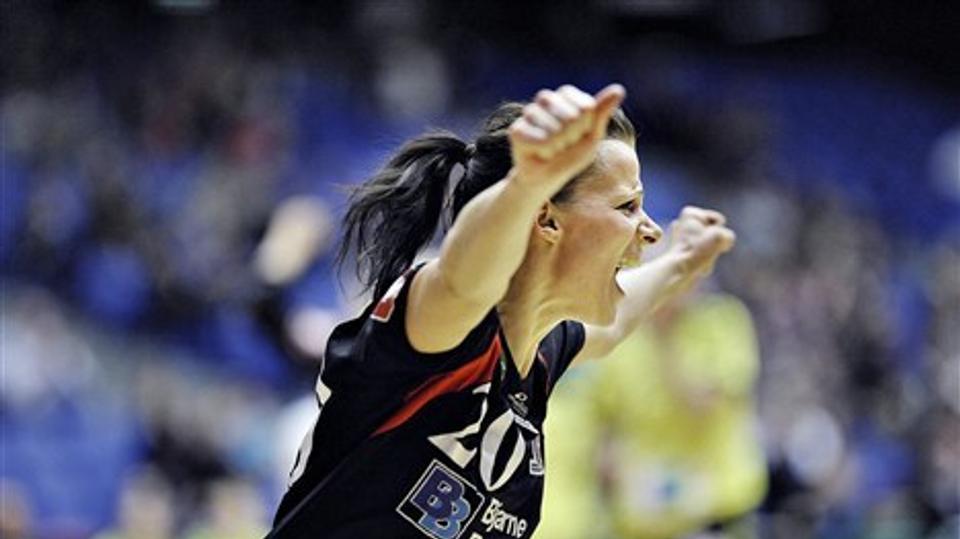 Sabine Pedersen scorede seks gange for ADH. Foto: Claus Søndberg.