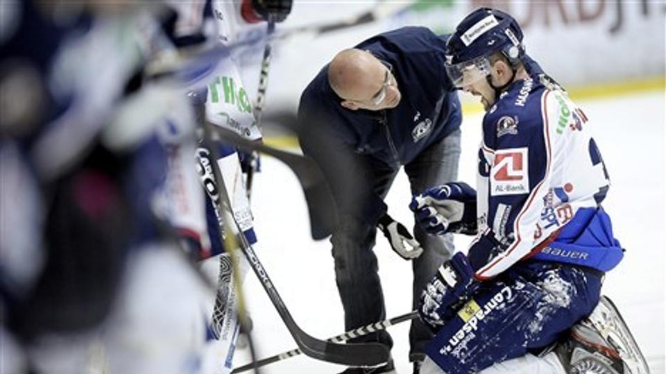 Stanislav Jasecko har det væsentlig bedre søndag efter sin hjernerystelse mod Rødovre. Foto: Lars Pauli