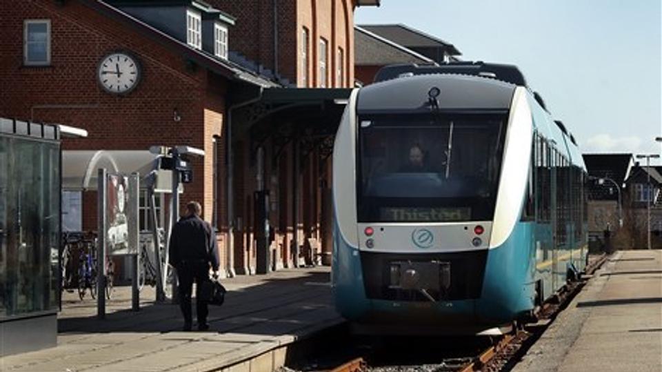 Der kører ingen top på Thybanen i eftermiddag. Banedanmark regner med at sporet er repareret, så togdriften kan genoptages kl. 21. Arkivfoto: Klaus Madsen