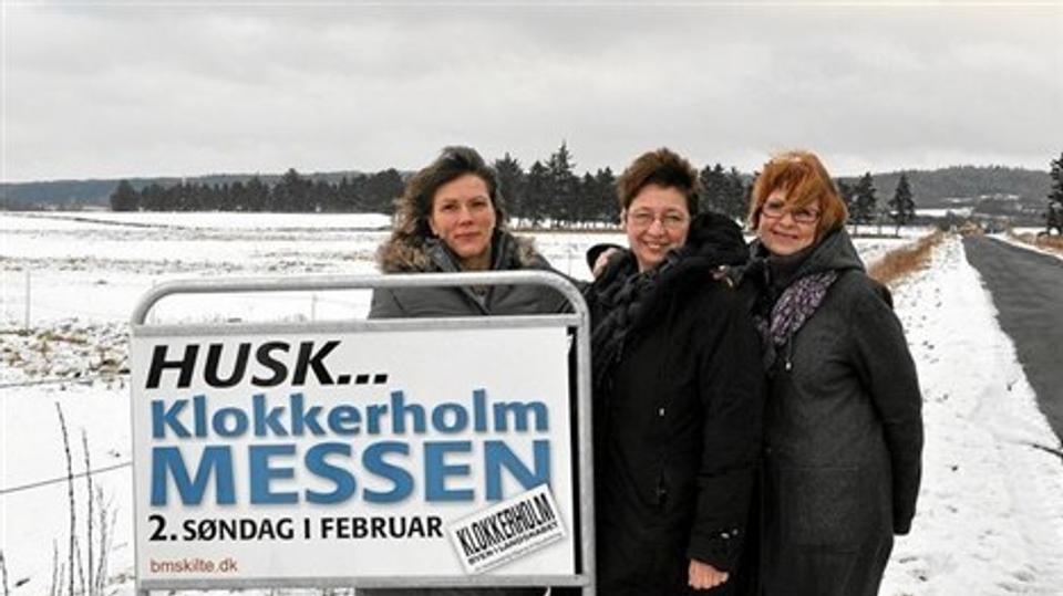 Klokkerholm Messen kalder til samling. Her er det initiativtagerne fra venstre Ann-Britt Purup, Ellen Holmenlund og Tenna Kopp Nielsen. Foto: Ole Torp