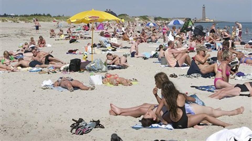 Ny forskning viser, at risikoen for at få et slagtilfælde falder, hvis man får masser af sollys. Arkivfoto