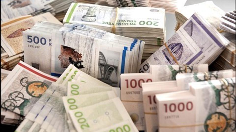 En gennemsnitlig dansker kan få op til 5000 kroner mere om året i pension ved at samle klatpensionerne i samme pulje - og det kan ikke betale sig at vente. Arkivfoto