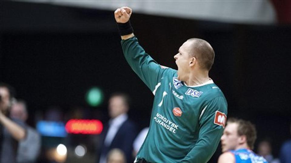 Søren Pedersen stod en pragtkamp mod AG København-stjernerne. Foto: Torben Hansen.