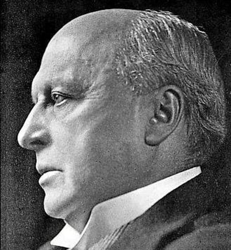 Henry James var amerikaner, men levede det meste af sit liv og skrev de fleste af sine bøger i England.