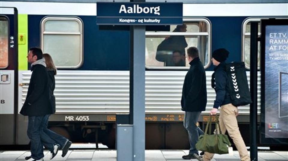 Det sker som led i et gennemsyn af forretningsområder for at finde besparelsesmuligheder.
Lukningen berører cirka 100 medarbejdere, deraf tre i Aalborg. Arkivfoto