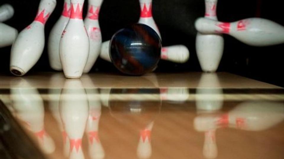 Du kan erhverve dig din helt egen bowlingbane helt gratis - på visse betingelser.
Arkivfoto: Henrik Bo