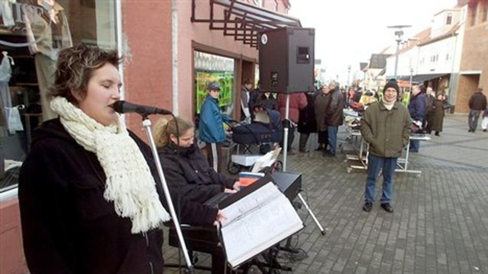 Vinterudsalg gav liv i gågaden for flere år siden. Nu varsler bestyrelsen ændringer. Arkivfoto: Kurt Bering