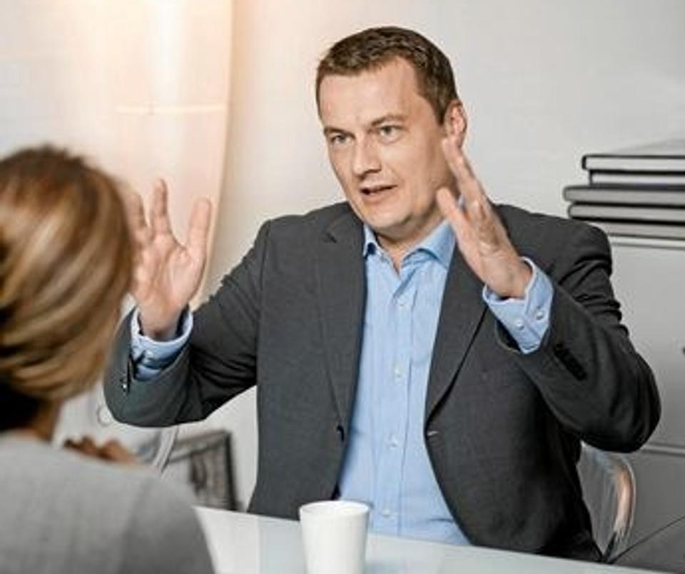 - Skats accept af ulovlige aktionærlån bortfalder, hvis Skat skønner, at aktionæren ikke er i stand til at tilbagebetale aktionærlånet, konstaterer revisor John Damkier, BDO, Aalborg.