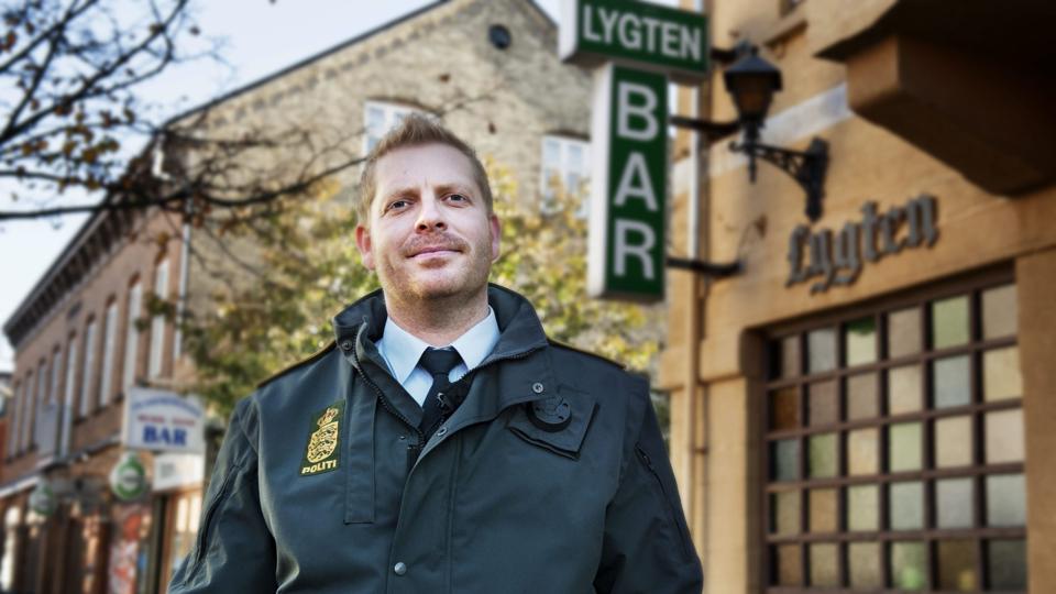 Politiassistent Morten Egedal mærker, at tonen er blevet mere rå. Foto: Mette Nielsen