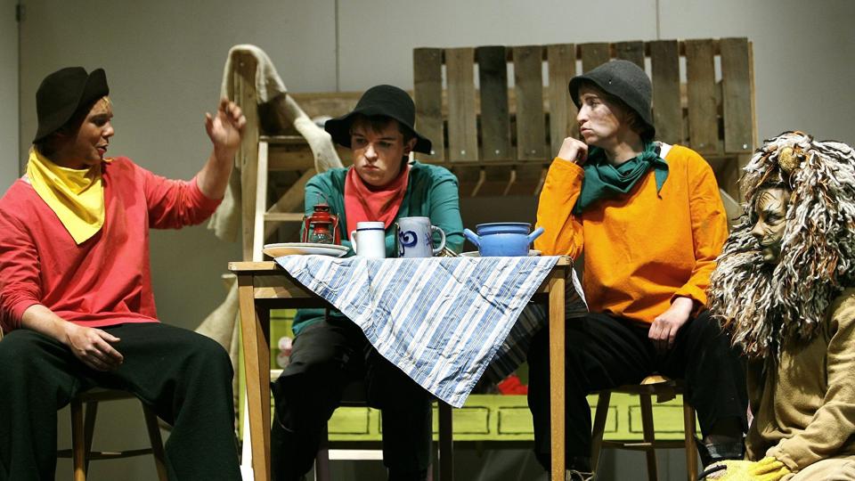 Folk og Røvere i Kardemommeby er flere gange blevet opført på Vendelbohus - her i 2008, Foto: Bent Bach