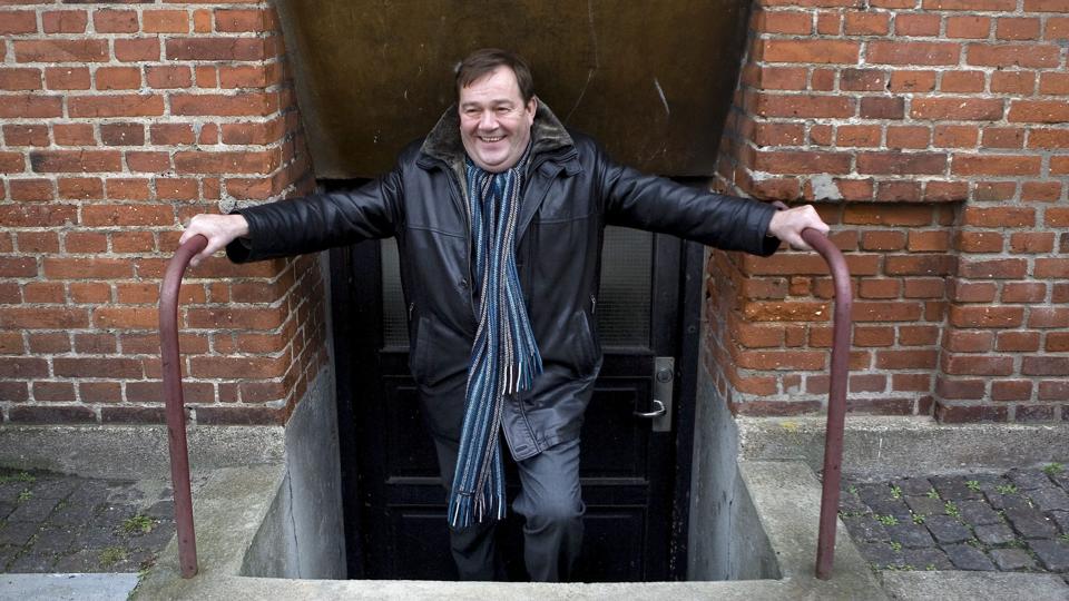 AaB's sportsdirektør Lynge Jakobsen kan juble over en astronomisk check i tv-penge. Foto: Grete Dahl. <i>Pressefotograf Grete Dahl</i>