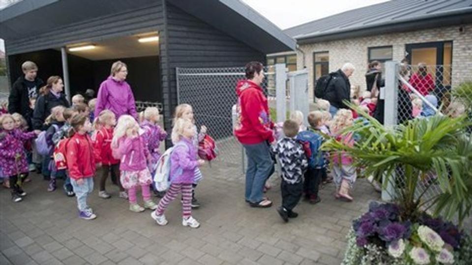 Sidste efterår blev en helt ny børnehave i Dronninglund, Den Grønne giraf, indtaget af børn og voksne. Der er planer om at bygge en ny børnehave i Brønderslev også - men spørgsmålet er nu hvor? Arkivfoto: Kurt Bering
