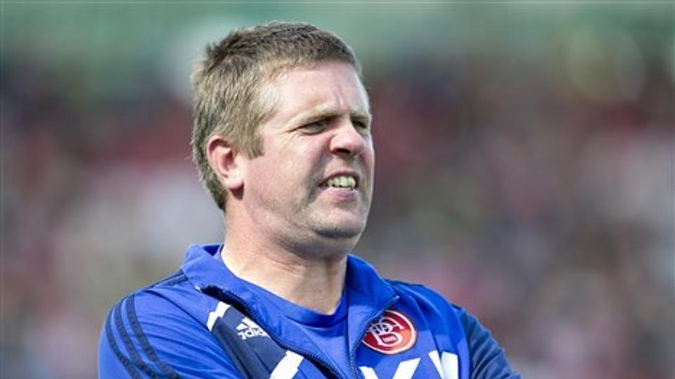 AaB's cheftræner Kent Nielsen får ikke sine spillere i kamp lørdag.
Arkivfoto: Scanpix