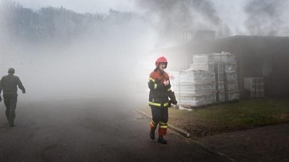 Onsdag formiddag udbrød der brand på Hjørring Kasernes skydebane.Foto: Kim Dahl Hansen