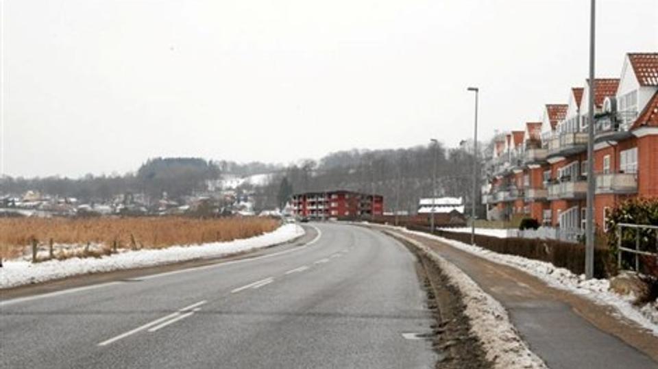 Kommunen har tidligere visualiseret byggeriet på Skivevej 28 på et tidspunkt, hvor bygningen omfattede syv blokke med 21 lejligheder. En enkelt blok med tre lejligheder (nærmest byen) skal væk i den endelige udformning af projektet.