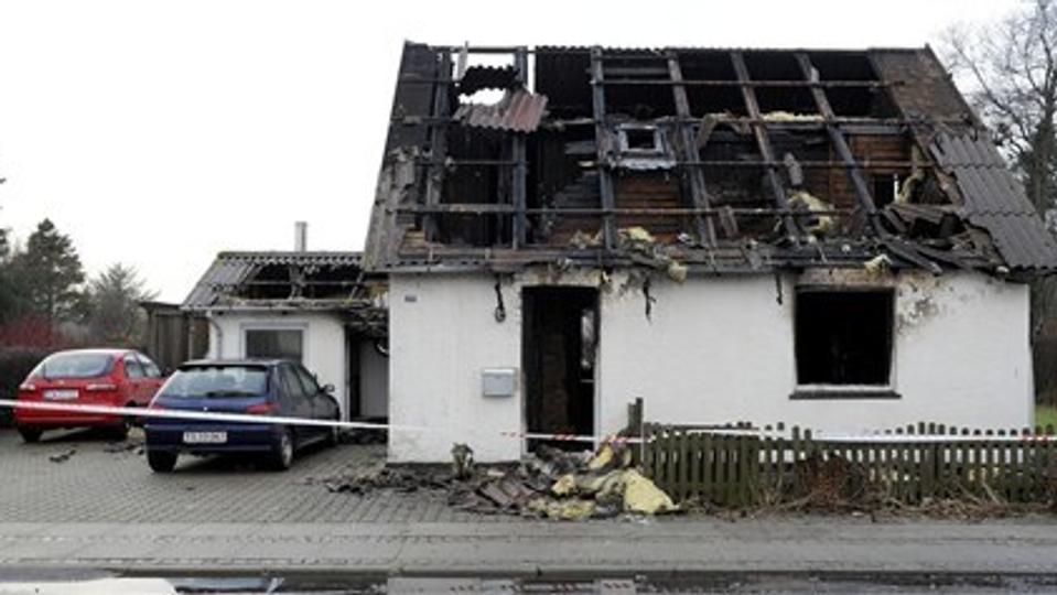 Det var dette hus, der blev ødelagt af brand i Pandrup nytårsnat. Foto: Michael Koch