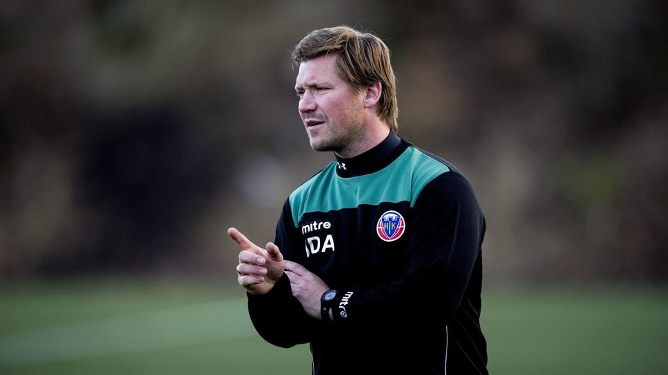 Hobro-træner Jonas Dal var en tilfreds mand efter premieresejren over Hvidovre. Arkivfoto: Henrik Bo <i>Foto: Henrik Bo</i>