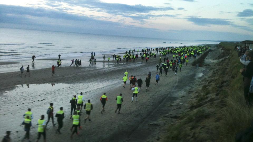 Sidste år deltog 800 i Coast 2 Coast løbet fra Skallerup til Frederikshavn. I år er dobbelt så mange tilmeldt. ?Arkivfoto: Hans Ravn