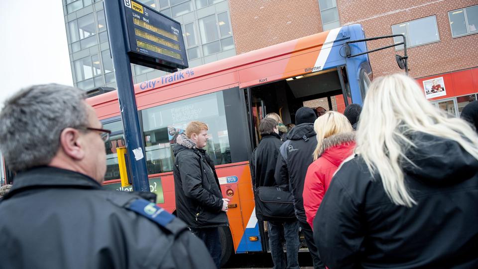 i den nye køreplan skal der igen indsættes flere busser på linje 2. Arkivfoto: Henrik Bo <i>Foto: Henrik Bo</i>