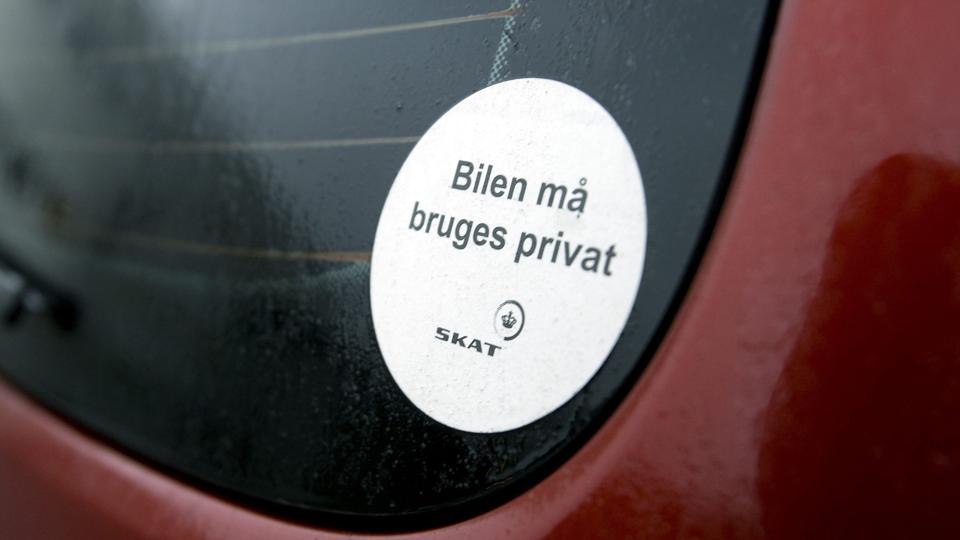 Siden nytår har det været muligt at købe en bil på gule plader fri til privat benyttelse. Det har 17.000 danskere benyttet sig af.