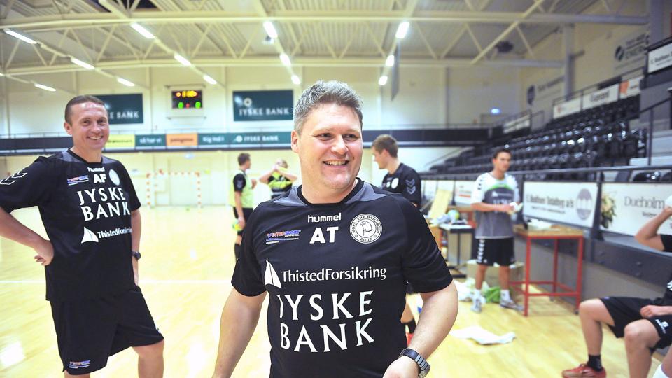 Træner Anders Thomsens tropper fik store tæv i det sønderjyske. Foto: Ole Iversen