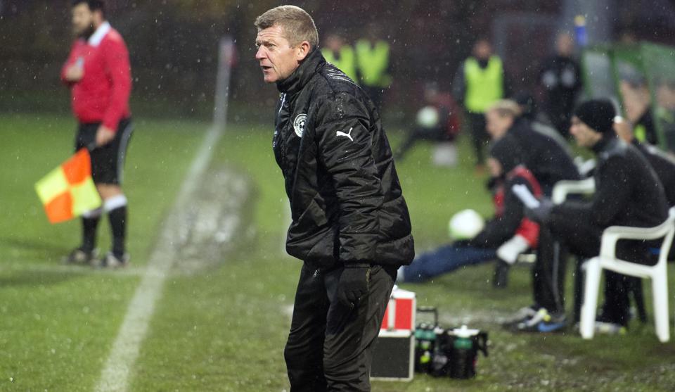 Cheftræner Søren Kusk var skuffet over sit holds præstation.Foto: Kurt Bering <i>Kurt Bering</i>